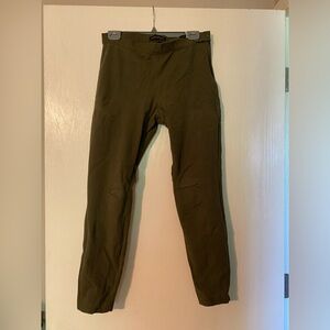 Banana Republic Pants - Size 6